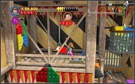 Wejdź po drabince na drugą platformę - Plan Zgredka | Opis przejścia - Rok 2 | LEGO Harry Potter Lata 1-4 - LEGO Harry Potter Lata 1-4 - poradnik do gry