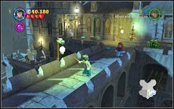 Revenclaw (niebieski): Użyj magii na pięciu lampach - Mroczna Wieża | Bonusy - Rok 3 | LEGO Harry Potter Lata 1-4 - LEGO Harry Potter Lata 1-4 - poradnik do gry