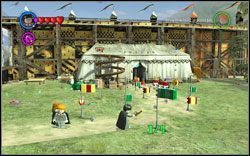 Padma Patil: Użyj zaklęcia (WL ) na czterech zielonych masztach domu Slytherinu - 26. Wejście na boisko Quidditch | Bonusy - Hogwart | LEGO Harry Potter Lata 1-4 - LEGO Harry Potter Lata 1-4 - poradnik do gry