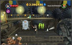 Jest uwięziony w pajęczynie, użyj zwykłego zaklęcia by go uratować - 50. Maszynownia | Bonusy - Hogwart | LEGO Harry Potter Lata 1-4 - LEGO Harry Potter Lata 1-4 - poradnik do gry