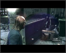 Zaraz po tym jak zginie, przyklejamy się do pobliskiej ściany [1], a następnie pozbywamy się ukrytych w środku przeciwników - Rozdział 3 - Krew, pot i łzy (1) - Opis przejścia - Kane & Lynch 2: Dog Days - poradnik do gry