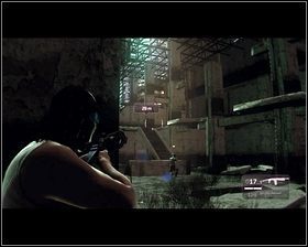 Chowając się za nim będziemy mogli bez problemu pozbyć się atakujących napastników [1], w czym duża zasługa stojącej obok butli z gazem - Rozdział 4 - Wyciszenie (2) - Opis przejścia - Kane & Lynch 2: Dog Days - poradnik do gry