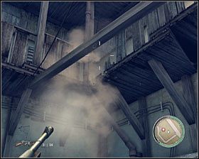 Zbliż się do częściowo zniszczonych drzwi i z tego miejsca zabij wroga stojącego na zewnątrz #1 - Rozdział 13 - Wyjście smoka (2) | Opis przejścia Mafia II - Mafia II - poradnik do gry