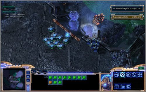 Północną ofensywę zastopujesz radząc sobie tak jak do tej pory, czyli zatrzymując Terranskich komandosów polem siłom i opierając się na sile burzy - Psioniczny szturm (1) | Wyzwania | StarCraft II Wings of Liberty - StarCraft II: Wings of Liberty - poradnik do gry