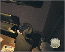 Udaj się tu prosto i otwórz drzwi znajdujące się bezpośrednio przed Tobą, dzięki czemu wejdziesz do sypialni #1 - [Fabuła] cz.7 | Osiągnięcia związane z fabułą w Mafia II - Mafia II - poradnik do gry