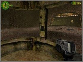 Znajdujesz się przed wejściem do koszar Ultoru - Koszary | Opis przejścia Red Faction - Red Faction - poradnik do gry