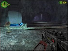Lodowy korytarz po chwili zacznie się zwężać i robić bardzo śliski - przygotuj się do walki - Zoo Capeka | Opis przejścia Red Faction - Red Faction - poradnik do gry