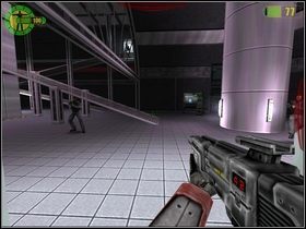 Po wyjściu z windy zlikwiduj naprzykrzających się przeciwników i idź dalej - Tajny kompleks Capeka | Opis przejścia Red Faction - Red Faction - poradnik do gry
