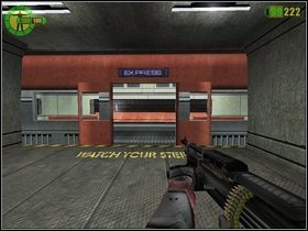 W środku znajduje się jeden z najemników, a przez drugie drzwi do pomieszczenia zaczynają wdzierać się kolejni - Koszary #2 | Opis przejścia Red Faction - Red Faction - poradnik do gry