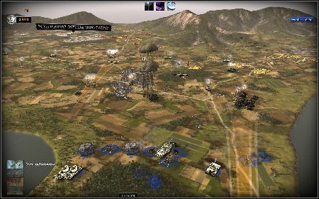 Jednocześnie z atakami z północy przeciwnik przejmie bazę na zachód od ciebie [2] , a następnie tą znajdującą się na południu [3] - Niemcy - Wielki finał! | Kampania | RUSE - R.U.S.E. - poradnik do gry