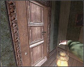 Wyjdź ze zbliżenia i podejdź do rzeczywiście zamkniętych (można sprawdzić) drzwi wyjściowych - N1 - Przyjazd do starego, przytłaczającego miasteczka Arkhamend | Opis przejścia - Darkness Within 2: The Dark Lineage - poradnik do gry