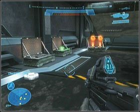 Gdy wszyscy zgina, zejdź na dół i skieruj się w na południowy wschód, w dół betonowej drogi - Etap III- Oni- Sword Base (1) | Opis przejścia Halo Reach - Halo: Reach - poradnik do gry