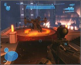 Po wydostaniu się z imprezy, wsiadamy do pojazdu i opuszczamy to miejsce - Etap VIII- New Alexandria (2) | Opis przejścia Halo Reach - Halo: Reach - poradnik do gry