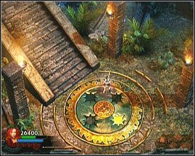 Na końcu kładki znajduje się bardzo rozległa otwarta przestrzeń - [Opis przejścia] Temple Grounds - cz. 1 | Lara Croft and the Guardian of Light - Lara Croft and the Guardian of Light - poradnik do gry