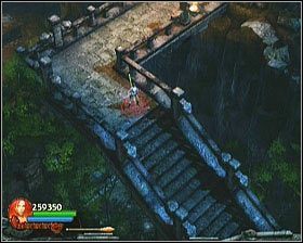 Dalsza droga znów prowadzi w dół kamienną kładką - [Opis przejścia] Temple Grounds - cz. 4 | Lara Croft and the Guardian of Light - Lara Croft and the Guardian of Light - poradnik do gry