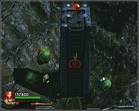 Pierwsza pobliska Czaszka [#4] znajduje się na wysokim filarze, na lewo od ostatniej komnaty wyzwań - [Opis przejścia] Toxic Swamp - cz. 2 | Lara Croft and the Guardian of Light - Lara Croft and the Guardian of Light - poradnik do gry