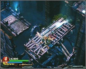 Przeciwnicy pojawiać się będą niemal na całej jego długości, dlatego przemieszczaj się powoli eliminując ich sukcesywnie (unikając odblokowania zbyt dużej ilości naraz) - [Opis przejścia] Twisting Bridge - cz. 3 | Lara Croft and the Guardian of Light - Lara Croft and the Guardian of Light - poradnik do gry