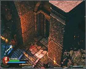 Na szczycie schodów znajduje się wejście do kolejnego grobowca - [Opis przejścia] Twisting Bridge - cz. 3 | Lara Croft and the Guardian of Light - Lara Croft and the Guardian of Light - poradnik do gry