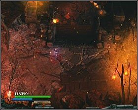 W ten sposób docieramy do schodów prowadzących na dół, lecz na razie je ignorujemy i kontynuujemy wyprawę idąc w prawo - [Opis przejścia] Mirrors Wake - cz. 2 | Lara Croft and the Guardian of Light - Lara Croft and the Guardian of Light - poradnik do gry