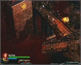 W ten sposób dotrzemy do oddalonej ściany z uchwytem - [Opis przejścia] Mirrors Wake - cz. 3 | Lara Croft and the Guardian of Light - Lara Croft and the Guardian of Light - poradnik do gry