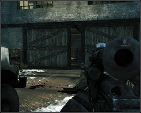 Idąc za towarzyszami [1], dotrzemy do dużego magazynu [2] - Wejście (4) | Opis przejścia Medal of Honor - Medal of Honor - poradnik do gry