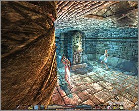 Jak zapewne zauważyłeś, przez korytarz ten przelatują kule ognia, tak więc należy iść bokiem #1 - Zagubiona świątynia (3) | Zadania główne Arcania Gothic 4 - Arcania: Gothic 4 - poradnik do gry