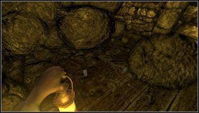 Wracamy do schodów, które prowadzą do drugiej części z celami (Cell Area II) - Amnesia Mroczny Obłęd: Back Hall - Prison (Southern Block) | Opis przejścia - Amnesia: Mroczny Obłęd - poradnik do gry