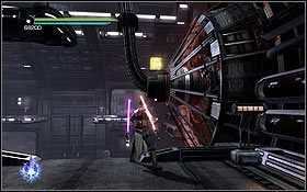 Po wyjściu z maszynowni znajdziesz się w dużej hali - Zbawienie - Na pokładzie Zbawienia | Ukryte holocrony - Star Wars: The Force Unleashed II - poradnik do gry