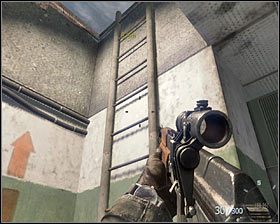 Po zakończonych walkach na drugim piętrze rozejrzyj się, a na jednym z biurek odnajdziesz dane wywiadu #1 - Dekret prezydenta (1) | Opis przejścia gry | Call of Duty Black Ops - Call of Duty: Black Ops - poradnik do gry