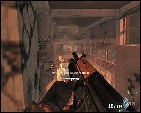 Wkrótce dotrzesz do większego pomieszczenia ze schodami - Zdrajca (1) | Opis przejścia gry | Call of Duty Black Ops - Call of Duty: Black Ops - poradnik do gry