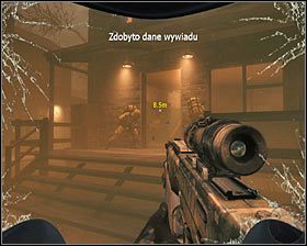 Zbadaj pomieszczenia na parterze, a wejdziesz w posiadanie ostatnich już dla tej misji danych wywiadu #1 - Odrodzenie (2) | Opis przejścia gry | Call of Duty Black Ops - Call of Duty: Black Ops - poradnik do gry