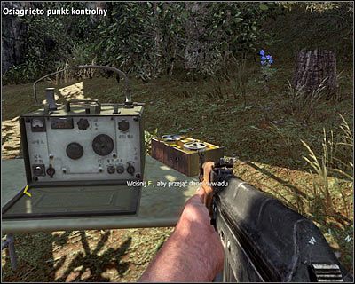 Sekret znajduje się na stoliku z radiem - Zemsta | Dane wywiadu | Call of Duty Black Ops - Call of Duty: Black Ops - poradnik do gry