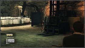 Szybko wróć do lokacji z szybem, ukryj się za kamiennymi blokami [1] i przygotuj się do walki - Istanbul - The key to crack the code (2) | Opis przejścia gry 007 Blood Stone - 007: Blood Stone - poradnik do gry