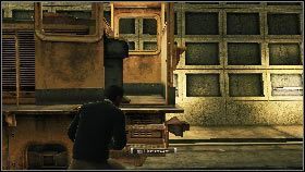 Kiedy teren będzie czysty podbiegnij w stronę pociągu [1] i wejdź do niego [2] - Istanbul - The key to crack the code (2) | Opis przejścia gry 007 Blood Stone - 007: Blood Stone - poradnik do gry