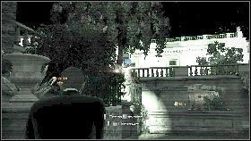 Kiedy uporasz się z systemem zabezpieczeń rusz w lewo, przejdź przez bramę [1] i rozbrój kolejną kamerę [2] - Monaco - Your basic Russian Oligarch... (1) | Opis przejścia gry 007 Blood Stone - 007: Blood Stone - poradnik do gry