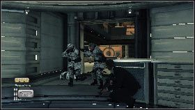 Następnie rozpocznij ostrzeliwać nadbiegających wrogów [1] - Siberia - Not all fun and games (2) | Opis przejścia gry 007 Blood Stone - 007: Blood Stone - poradnik do gry