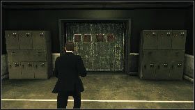 Przebiegnij przez małe pomieszczenie [1] , a potem przejdź przez drzwi [2] - Siberia - Keep the car running (1) | Opis przejścia gry 007 Blood Stone - 007: Blood Stone - poradnik do gry