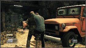 Cały czas mając oko na chodzącego strażnika, przemknij na lewą stronę i rozpraw się z wrogiem przy barierce [1] - Burma - Youre in Burma, Mr. Bond (2) | Opis przejścia gry 007 Blood Stone - 007: Blood Stone - poradnik do gry