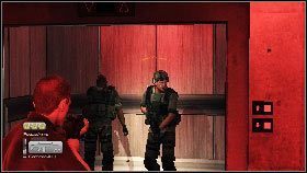 Skieruj się do windy [1] , a kiedy otworzą się drzwi i zwolni czas, zastrzel dwóch żołnierzy [2] , którzy nią przyjadą - Burma - The Beautiful and the Damned | Opis przejścia gry 007 Blood Stone - 007: Blood Stone - poradnik do gry