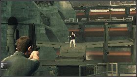 Poczekaj na dogodny moment i zacznij biec w stronę platformy przed tobą [1] - Burma - I already know... (2) | Opis przejścia gry 007 Blood Stone - 007: Blood Stone - poradnik do gry