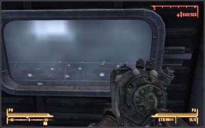 Pędź do głównego holu, gdzie ujrzysz prawdziwą armię Sekuritronów - Fallout New Vegas: Dzika karta - Ale masz do tego jakieś wsparcie? - Fallout: New Vegas - poradnik do gry