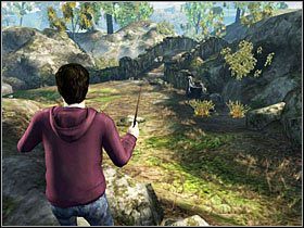 Na końcu drogi znajdować się będzie mały mostek, pokonaj go by załączyła się scenka przerywnikowa - Misja 9- Zemsta goblina (2) | Opis przejścia Harry Potter i Insygnia Śmierci - Harry Potter i Insygnia Śmierci - część 1 - poradnik do gry