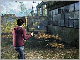 SYMBOL INSYGNIÓW ŚMIERCI #1: do zebrania podczas konfrontacji Opuszczona stacja, tuż za pierwszym wyswobodzonym człowiekiem - Symbole Insygniów Śmierci | Przedmioty Harry Potter i Insygnia Śmierci - Harry Potter i Insygnia Śmierci - część 1 - poradnik do gry