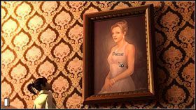 Z korytarza na piętrze zejdź do holu posiadłości schodami zaraz obok sypialni Sam - Rozdział pierwszy (1) | Opis przejścia Gray Matter - Gray Matter - poradnik do gry