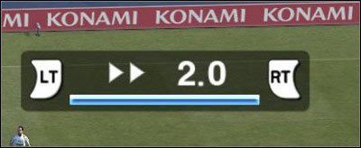 LB (trzymać) - zawodnik sam biega po boisku, trzymając się swojej pozycji - Sterowanie w Pro Evolution Soccer 2011 | Become a Legend - Pro Evolution Soccer 2011 - poradnik do gry