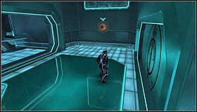 Aktywujemy znajdujący się nieopodal przełącznik - Rozdział 1 - Restart (2) | Opis przejścia Tron Evolution - Tron Evolution - poradnik do gry