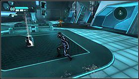 Tuż za bramą znajdujemy kolejne dwa czołgi - Rozdział 2 - Odłączenie | Opis przejścia Tron Evolution - Tron Evolution - poradnik do gry