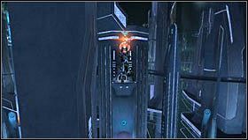 Na kolejnej platformie czeka na nas dwójka wartowników z tarczami - pokonujemy ich bez większych problemów i udajemy się dalej - Rozdział 3 - Arjia (2) | Opis przejścia Tron Evolution - Tron Evolution - poradnik do gry