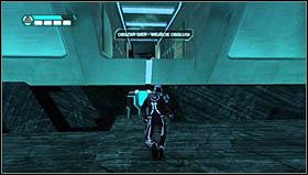 Uważamy na spadające z góry odłamki skalne, skutecznie utrudniające nam jazdę - Rozdział 4 - Wojownik | Opis przejścia Tron Evolution - Tron Evolution - poradnik do gry