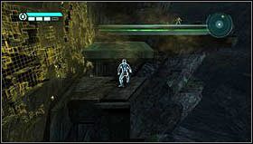 Korzystając ze ścian i uchwytów brniemy w górę planszy - Rozdział 5 - Przyjaciel czy wróg? (1) | Opis przejścia Tron Evolution - Tron Evolution - poradnik do gry